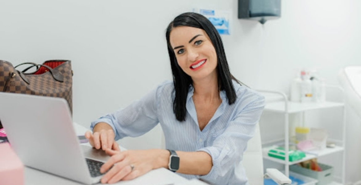 Becky, aesthetics clinic founder
